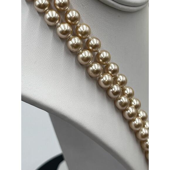 Joan Rivers Vintage Taupe Faux Pearl Double Strand Necklace Pave Heart Clasp - Picture 12 of 13